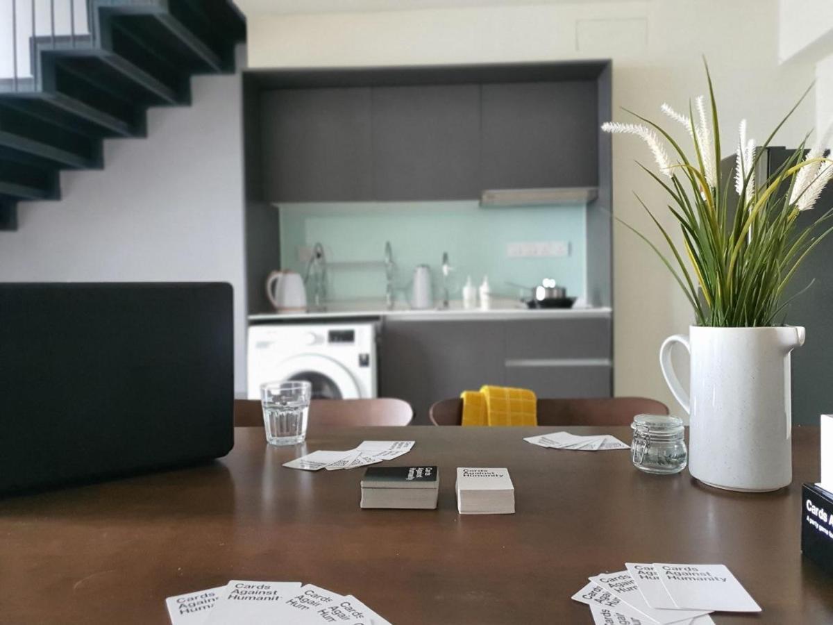 The Perfect Getaway @ Tamarind Suites, Netflix 300Mbps 사이버자야 외부 사진