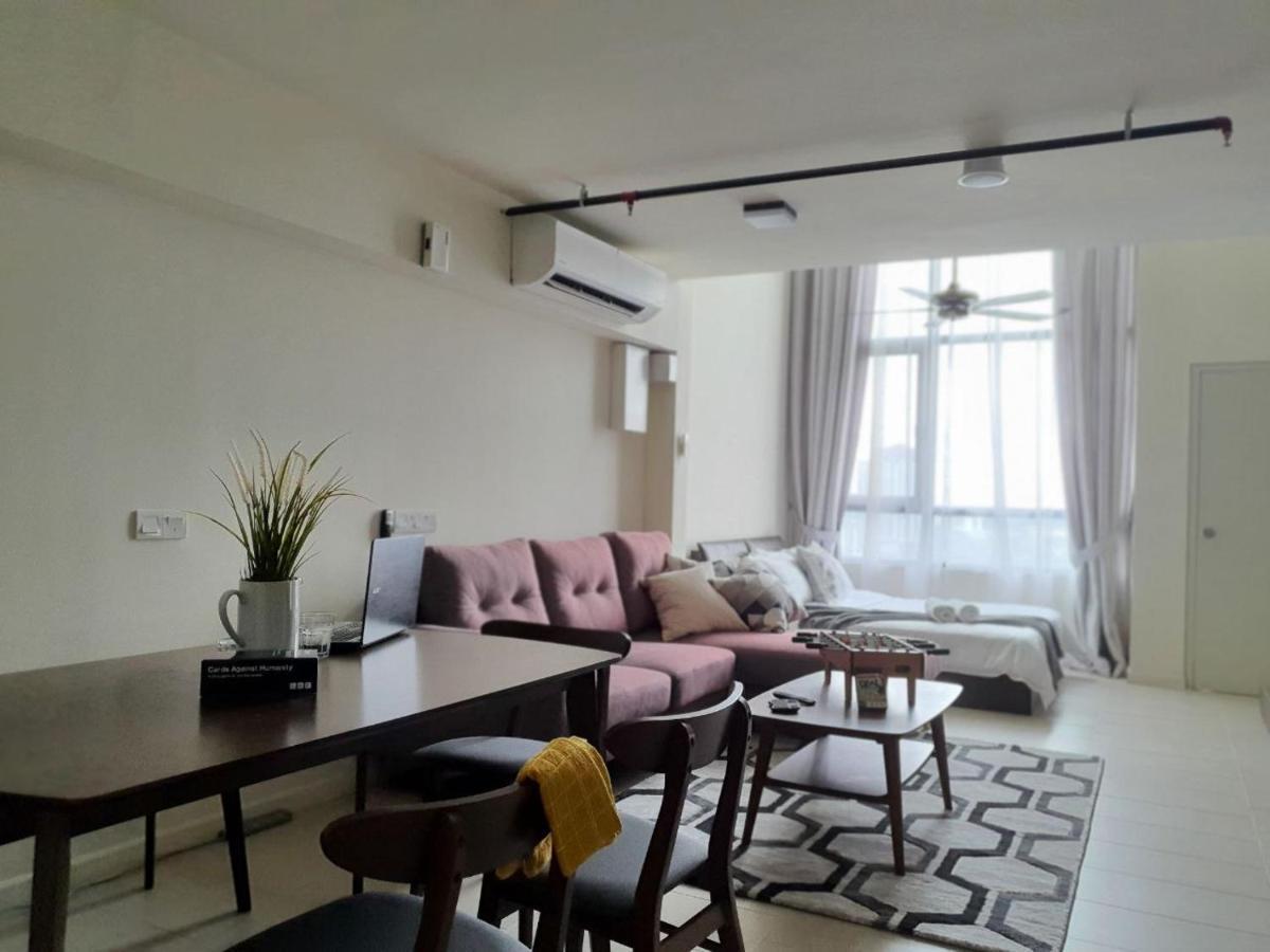 The Perfect Getaway @ Tamarind Suites, Netflix 300Mbps 사이버자야 외부 사진