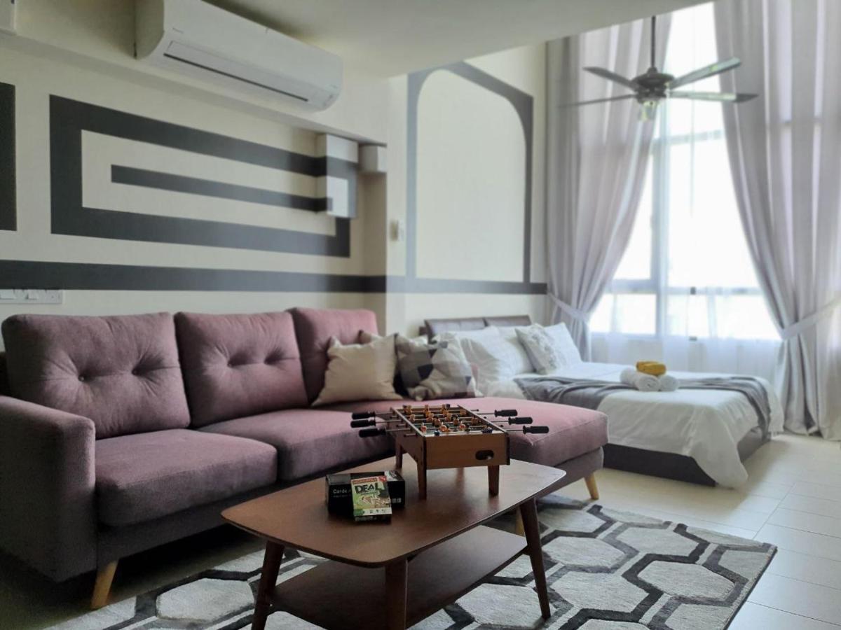 The Perfect Getaway @ Tamarind Suites, Netflix 300Mbps 사이버자야 외부 사진